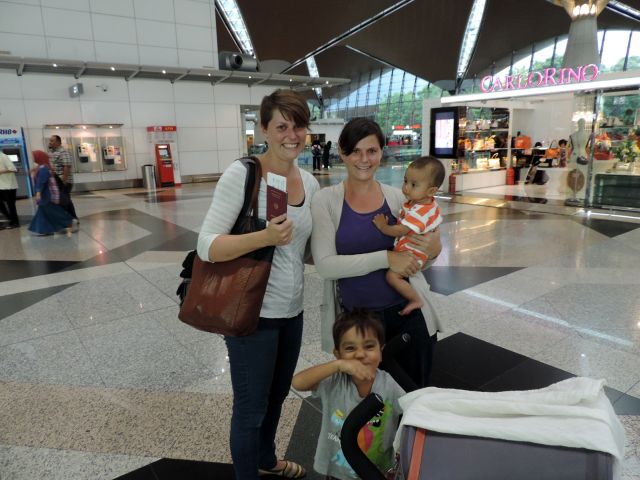 Flughafen Kuala Lumpur: Dani fliegt zurück nach Deutschland.